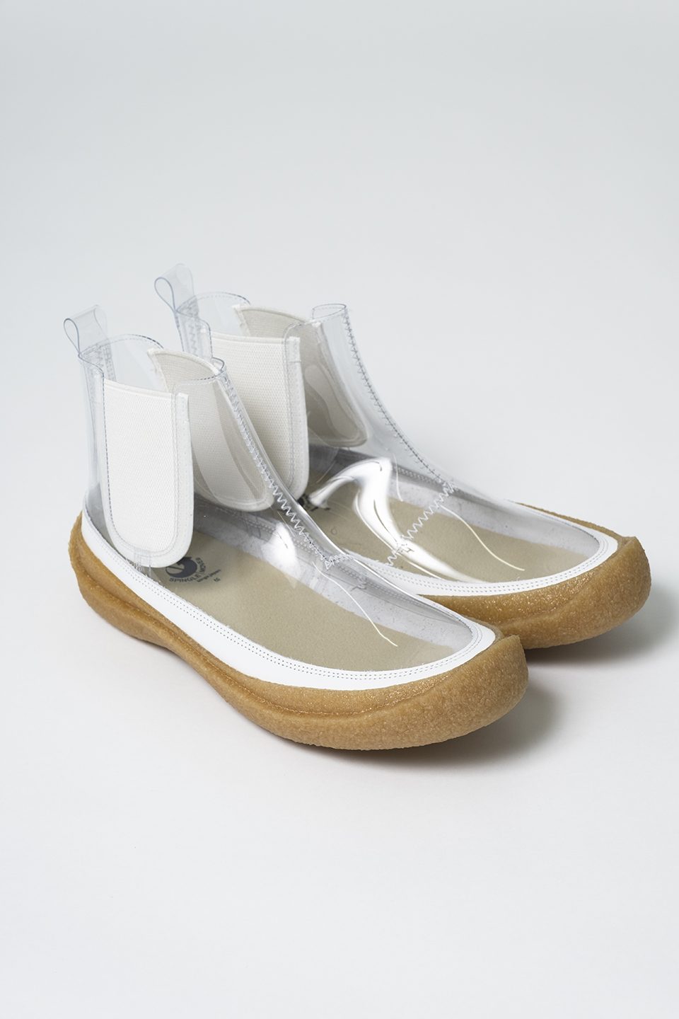 透明な靴