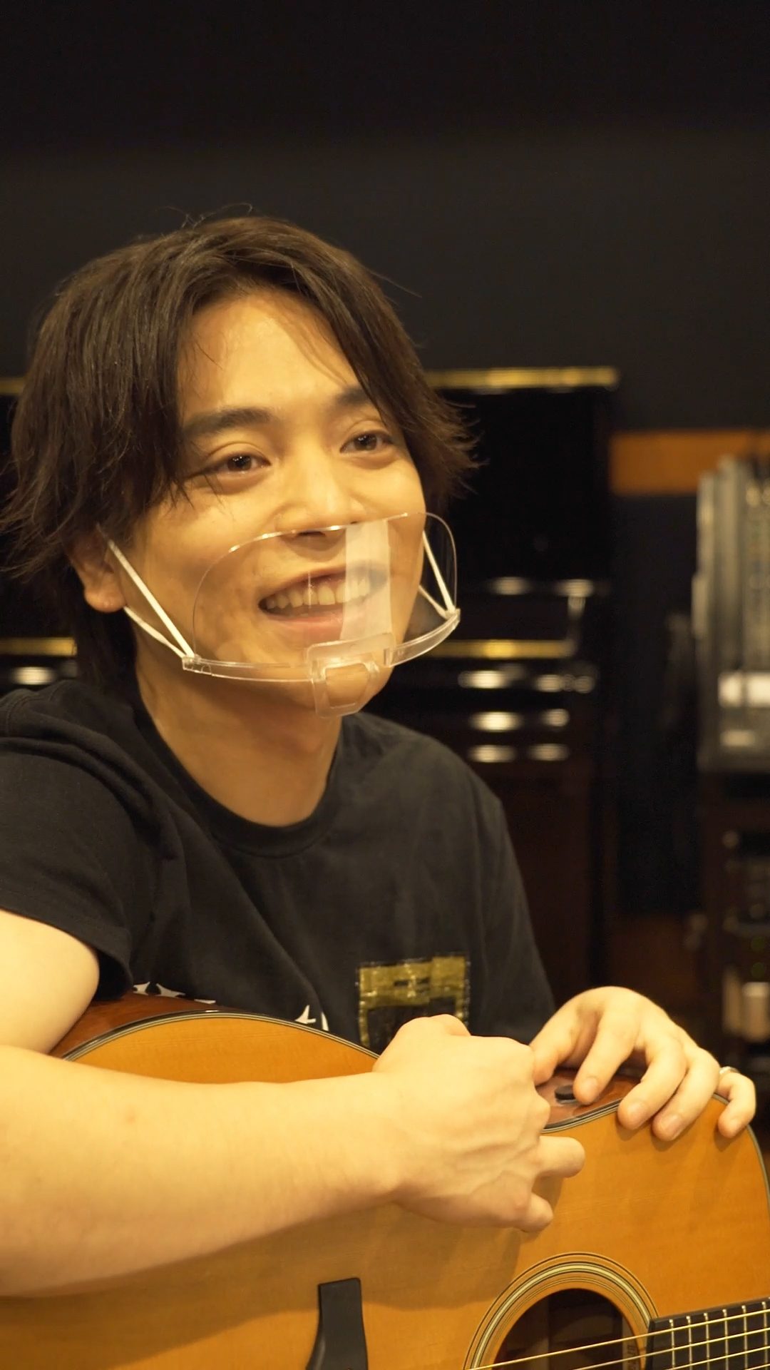 シンガーソングライター優里さん