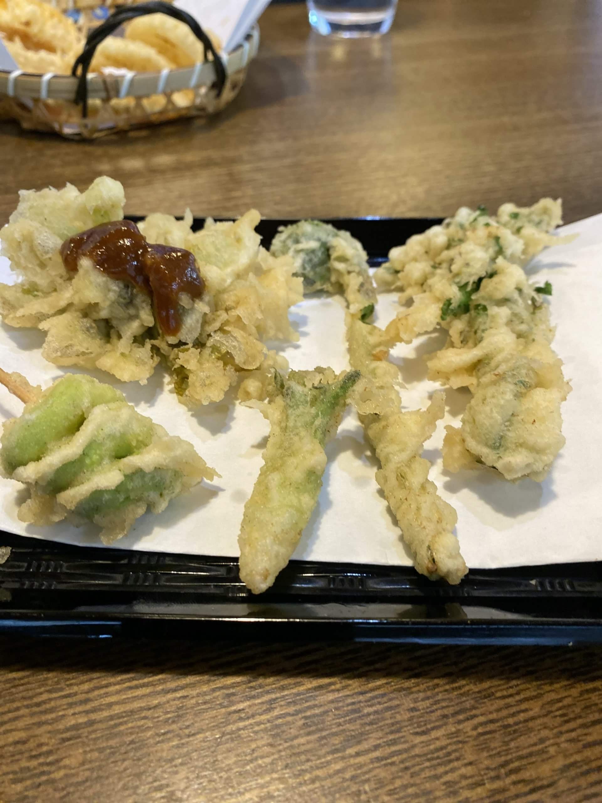 春の山菜の天ぷら盛り合わせ