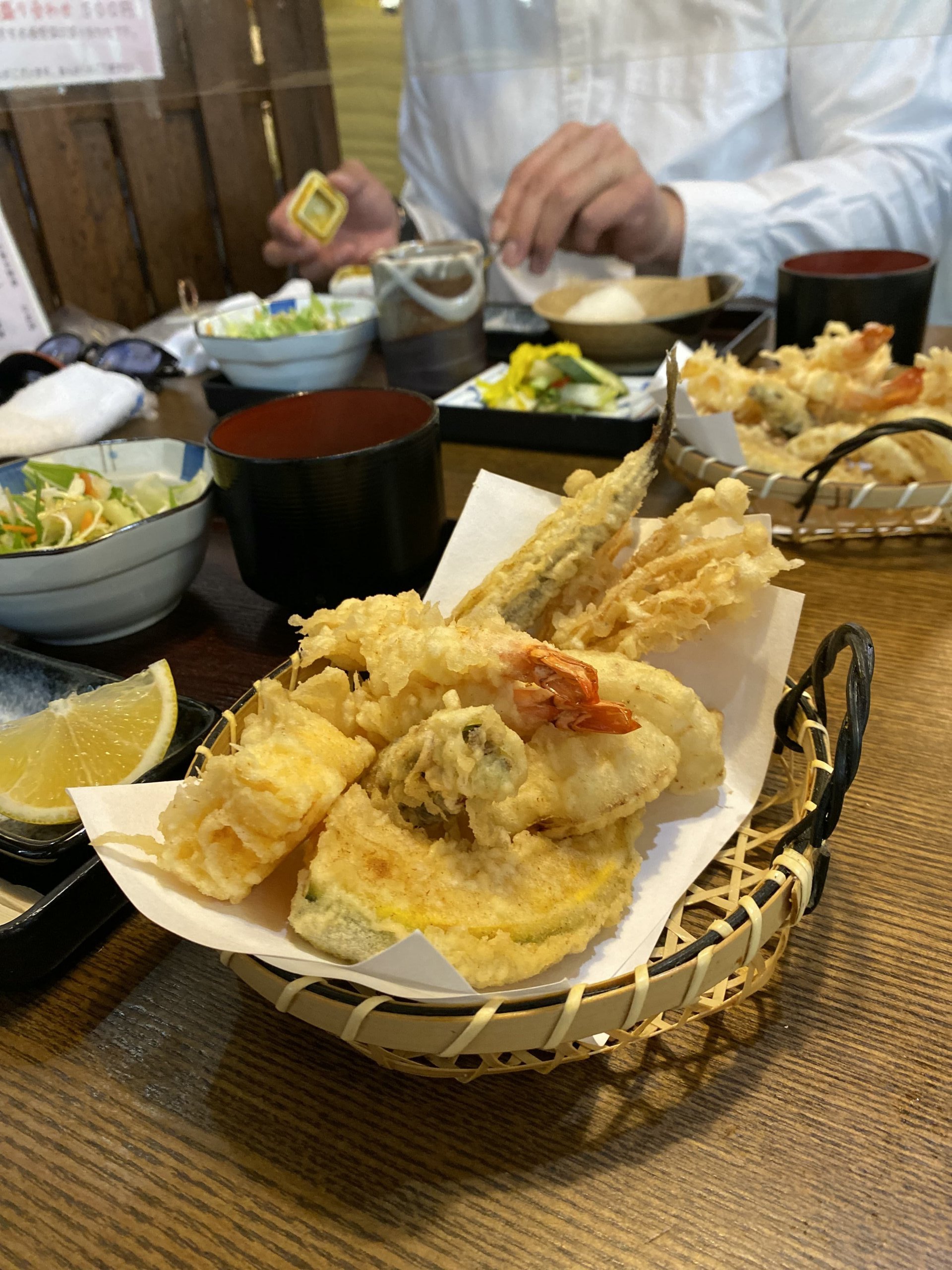 お昼の天ぷら定食