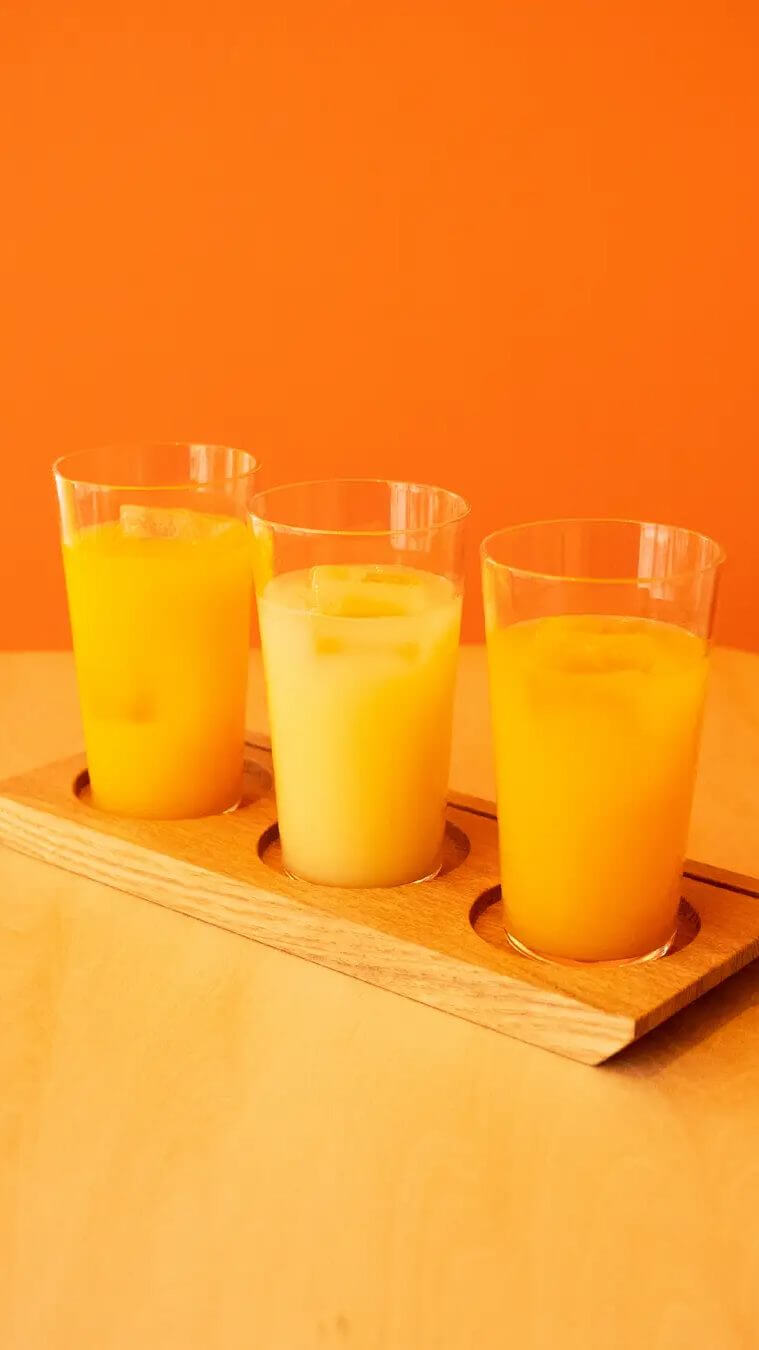 カンキツスタンドオレンジ：ジュース飲み比べ　600円