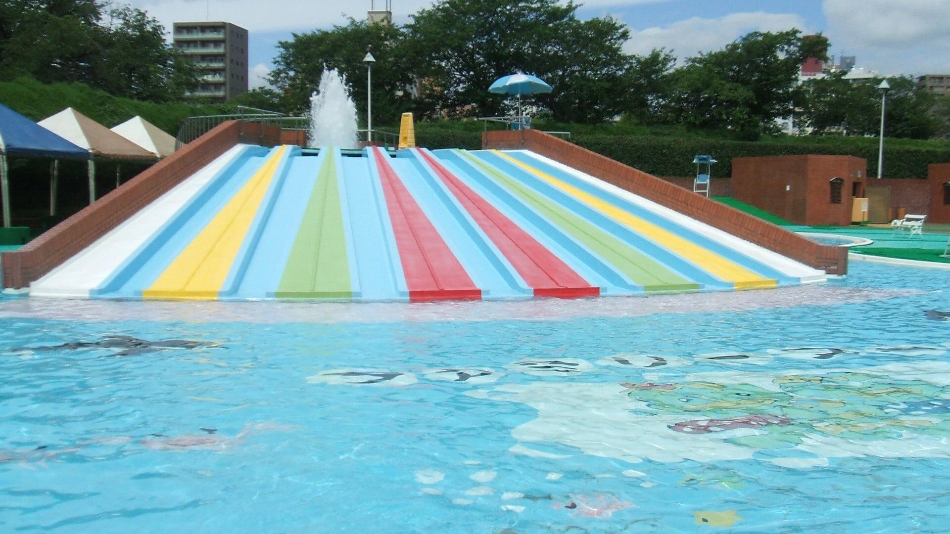 中央公園ファミリープール「こどもプール」