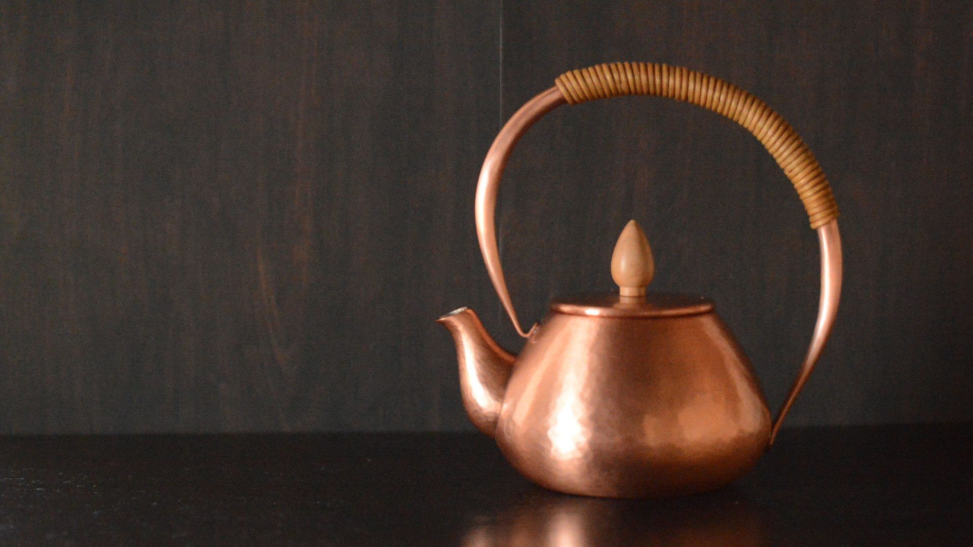 広島アーツ＆クラフツ　矢竹純「小ぶりのやかん」