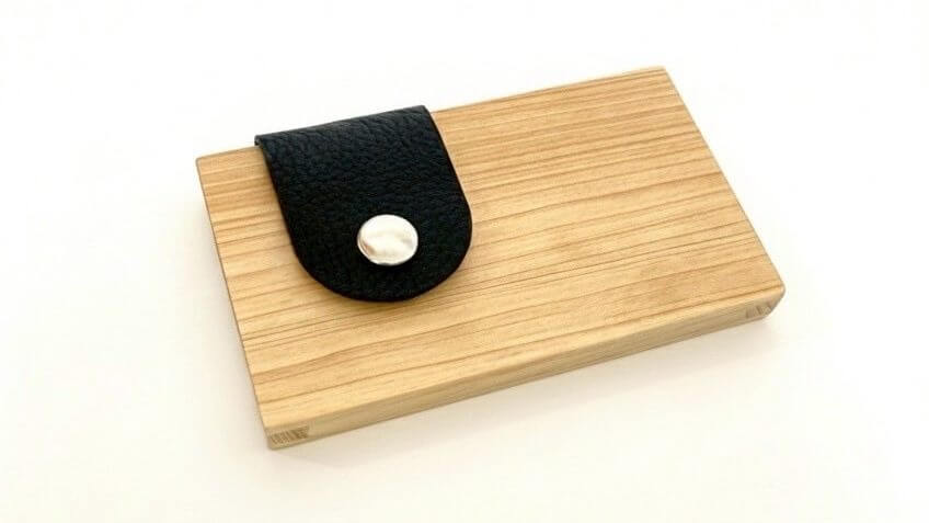 Sunny.labo 革をアクセントにした名刺入れ