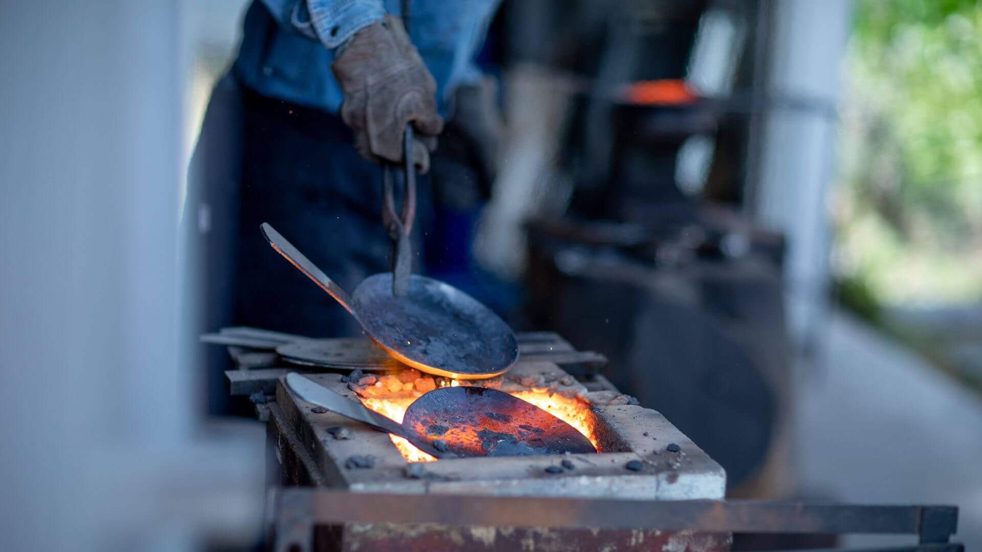 la forgerone decoration　ゆきぱん制作中の様子