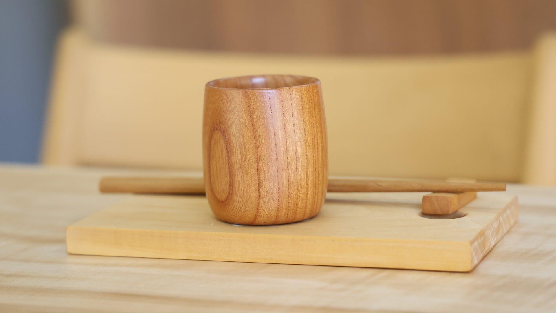 きくら　無垢材のカップ